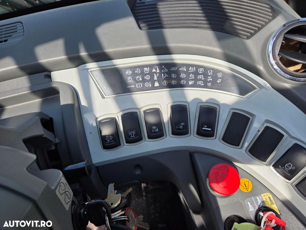 Merlo TF35.7-140, ridica 3,5t la 7m, motor Deutz 140CP, cupa si furci, transmisie 4x4, aer conditionat, Masa operatinala 6800kg, lungime 4,4m, latime 2,3m, produs in ITALIA, garantie 1 an, posibilitate leasing-PROMOTIE 81.900 EUR+Tva - 24