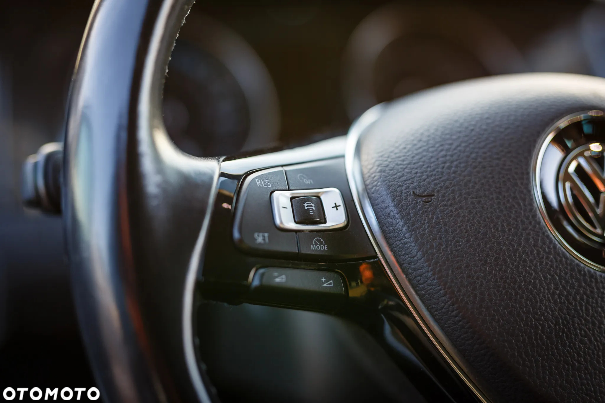 Volkswagen Golf e-Golf - 33