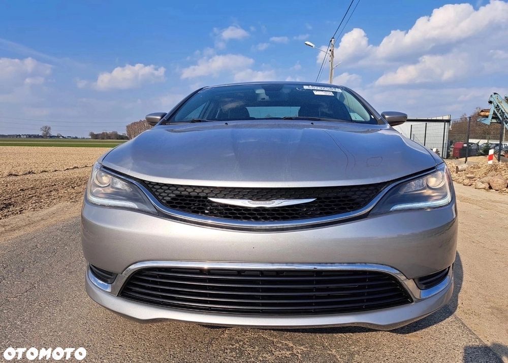 Chrysler 200 - 3