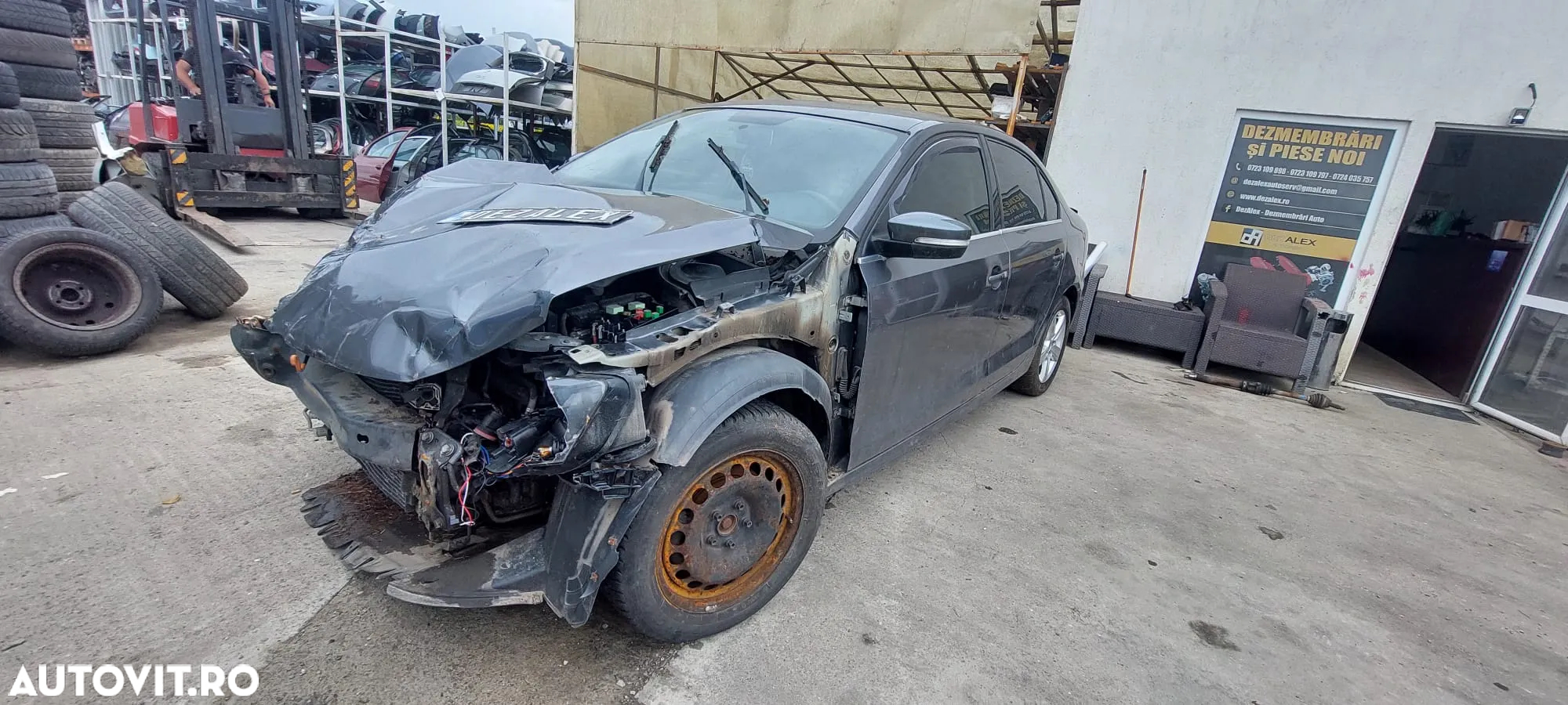 Dezmembrari Volkswagen Jetta 2014 2.5 V5 benzina - 2