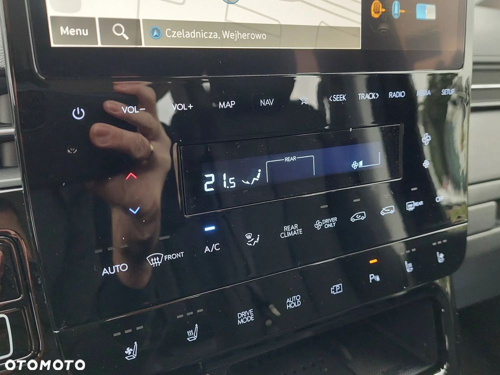 Hyundai Staria 1.6 T-GDI HEV Smart VIP - 19