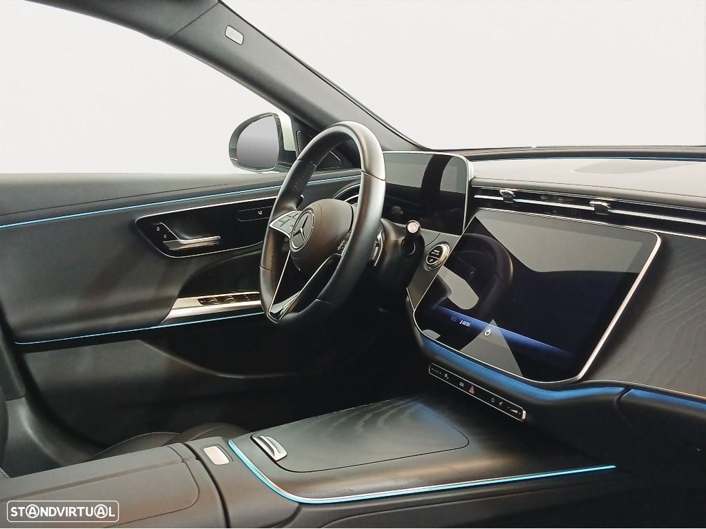 Mercedes-Benz E 220 d - 12