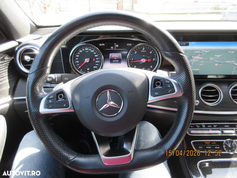Mercedes-Benz E 220 d 4MATIC 9G-TRONIC AMG Line - 11