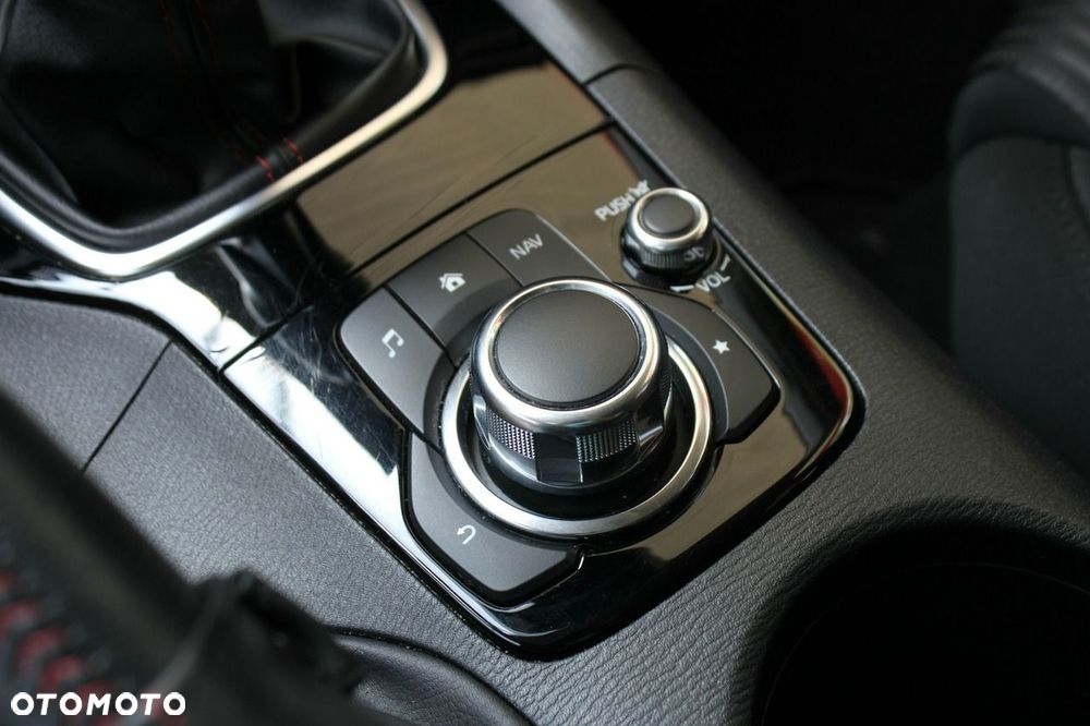 Mazda 3 SKYACTIV-G 120 Sports-Line - 24