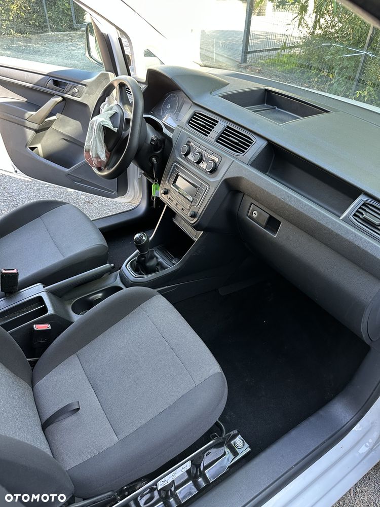 Volkswagen Caddy - 9