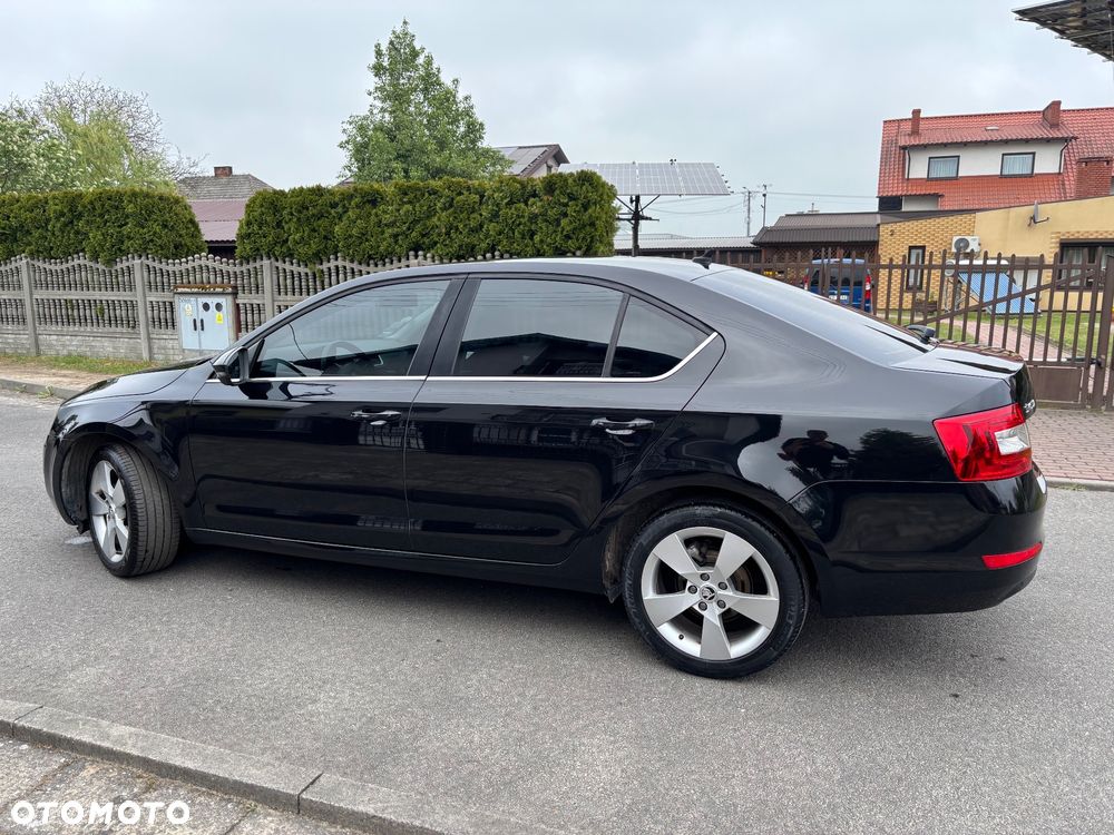 Skoda Octavia 2.0 TDI DSG Drive - 6