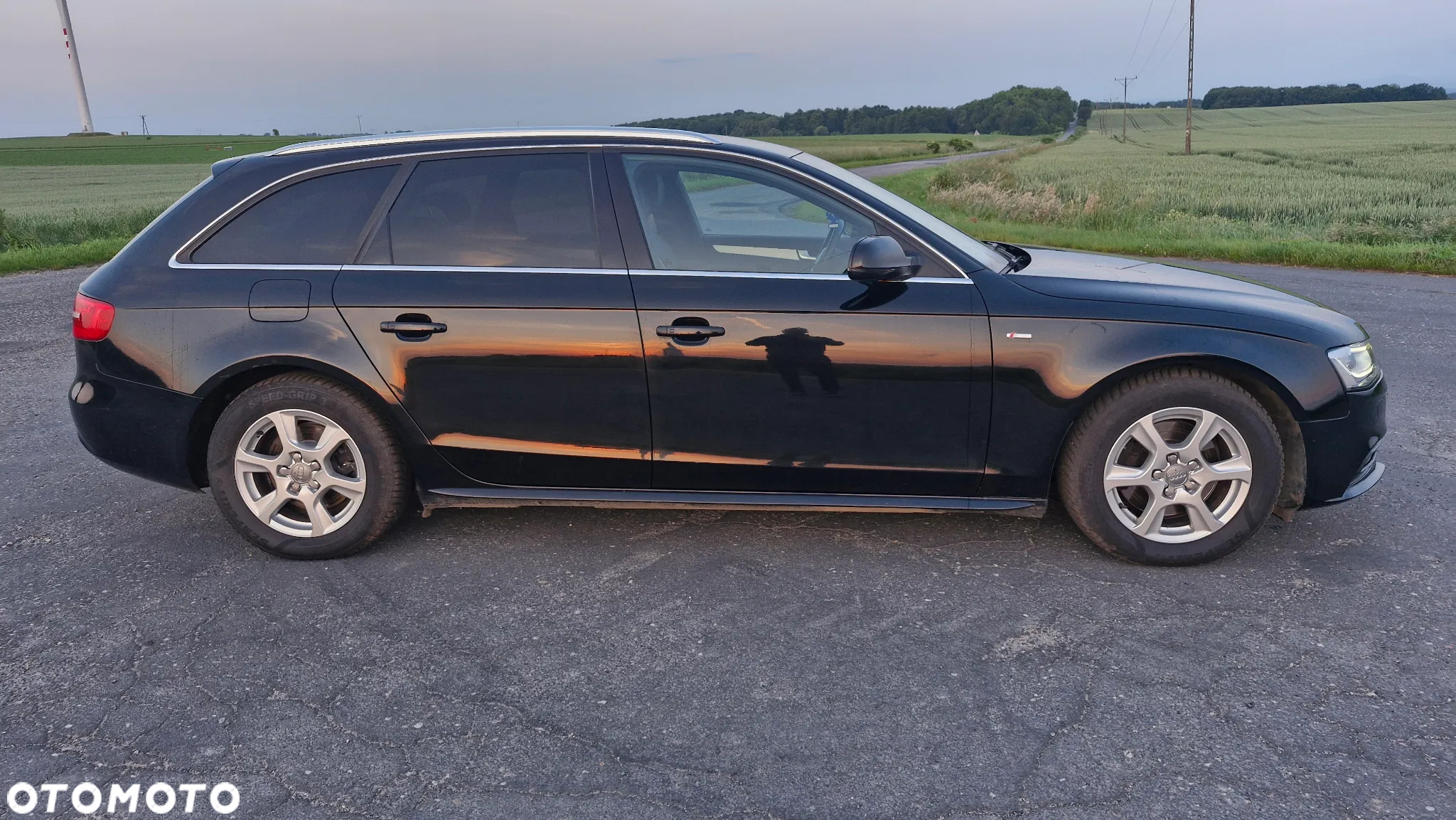Audi A4 Avant 2.0 TDI DPF S line Sportpaket - 8