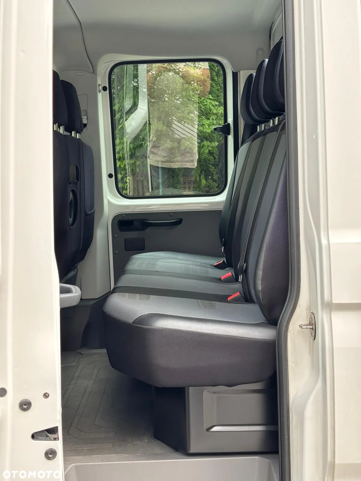 Volkswagen Crafter Doka Jak nowy - 23
