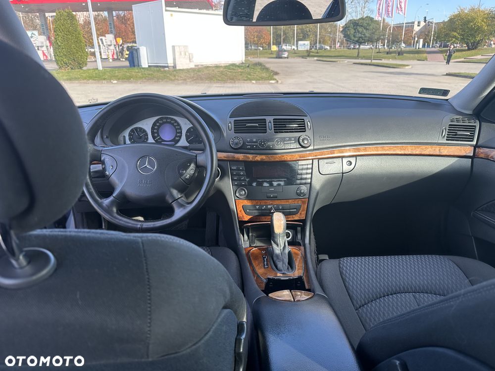 Mercedes-Benz Klasa E - 14