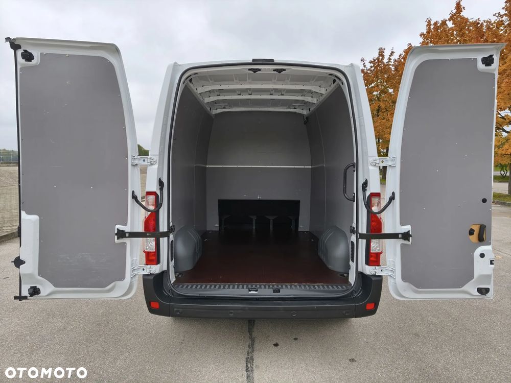 Opel Movano - 33