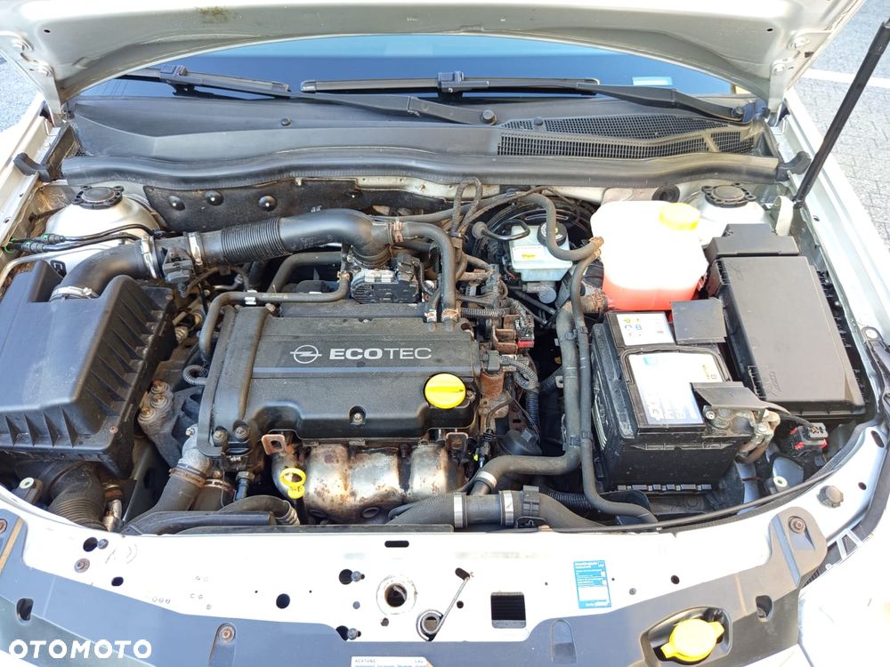 Opel Astra 1.4 Club - 27