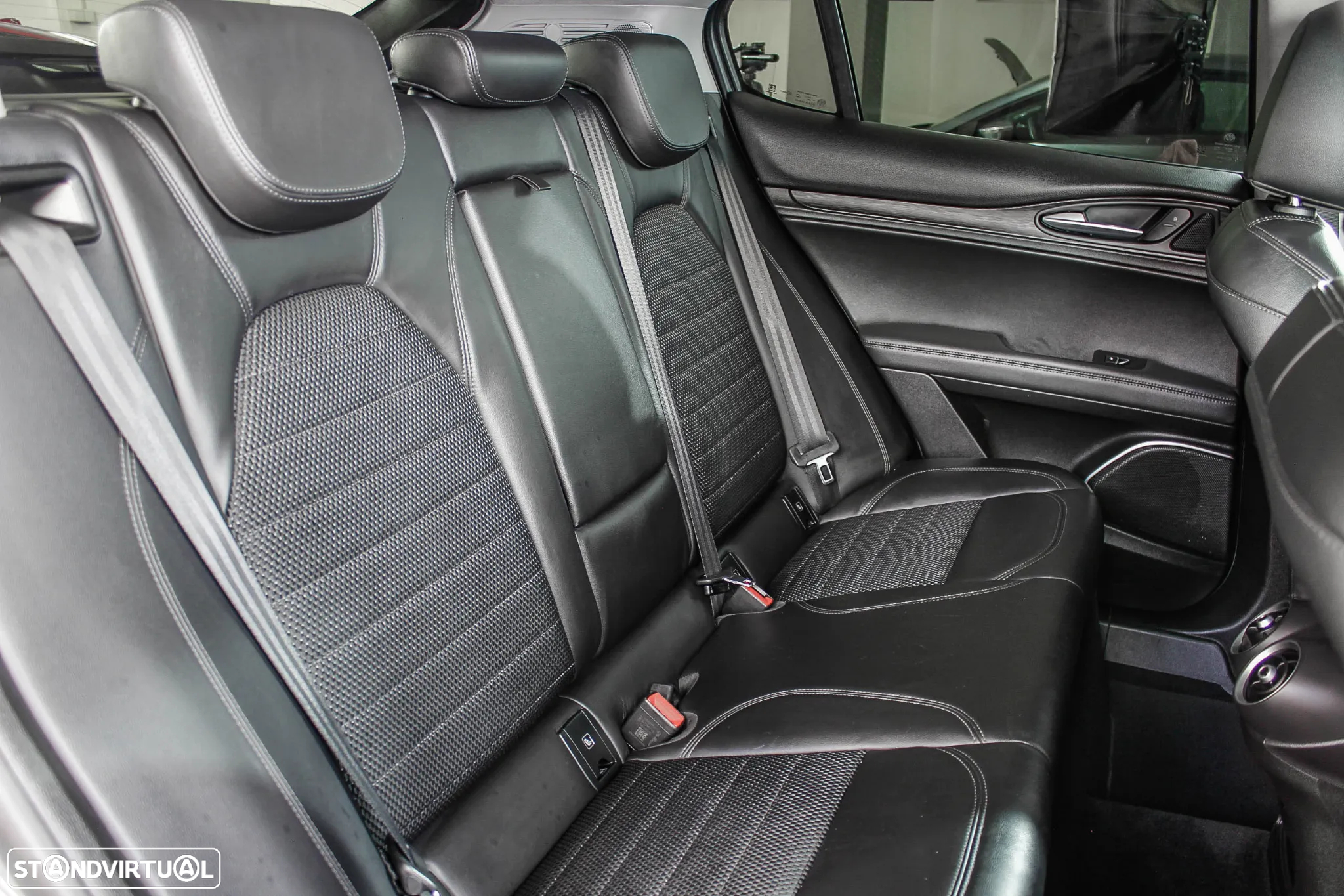 Alfa Romeo Stelvio 2.2 D Super AT8 - 16