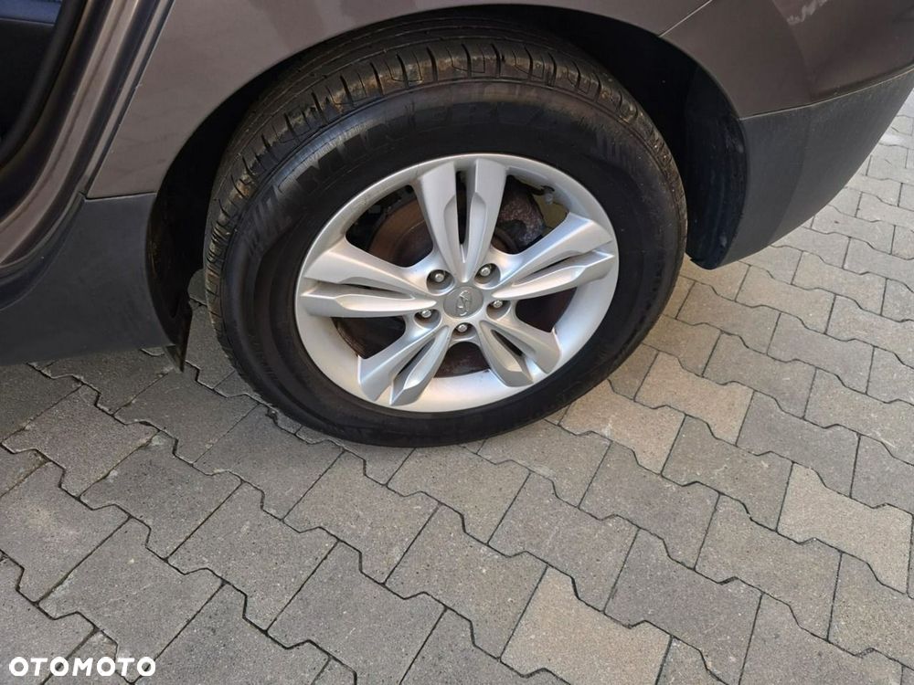 Hyundai ix35 - 30