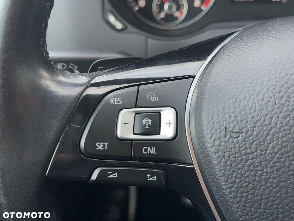 Volkswagen Sharan - 19