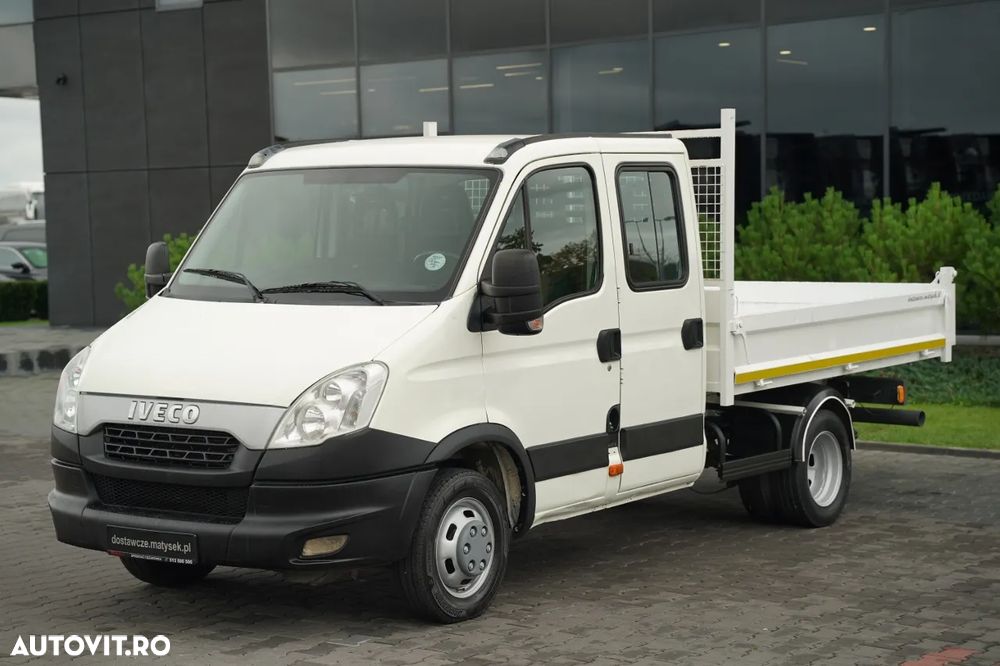 Iveco DAILY 35-130 / BASCULANTĂ CU BENĂ DIN OȚEL (DESCĂRCARE SPATE) / CABINĂ DUBLĂ - 7 LOCURI / ROȚI SPATE DUBLE / MANUALĂ / IMPORT / - 15