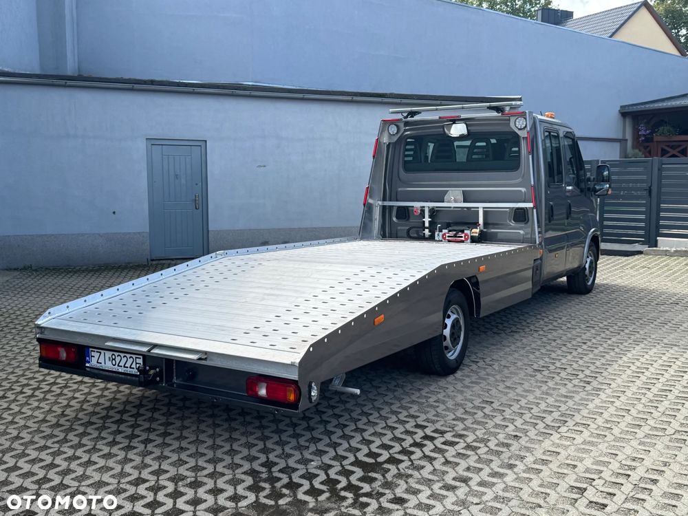 Iveco Daily - 28
