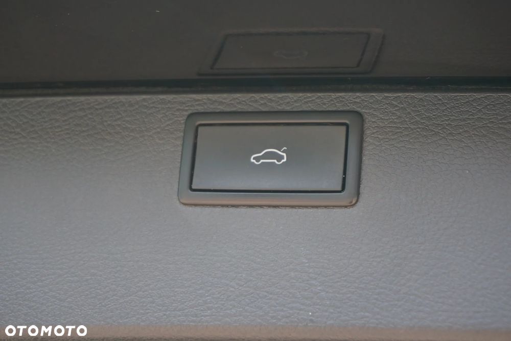 Volkswagen Multivan 2.0 TDI L1 Highline 4Motion DSG - 22