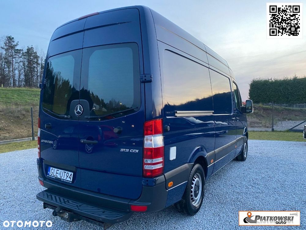 Mercedes-Benz Sprinter - 5