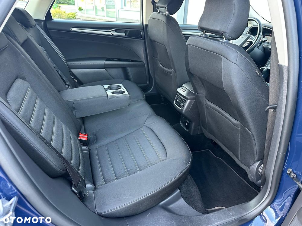 Ford Mondeo - 16
