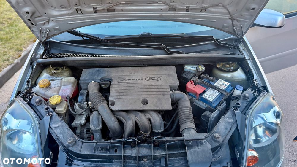 Ford Fiesta 1.4 Ambiente - 10