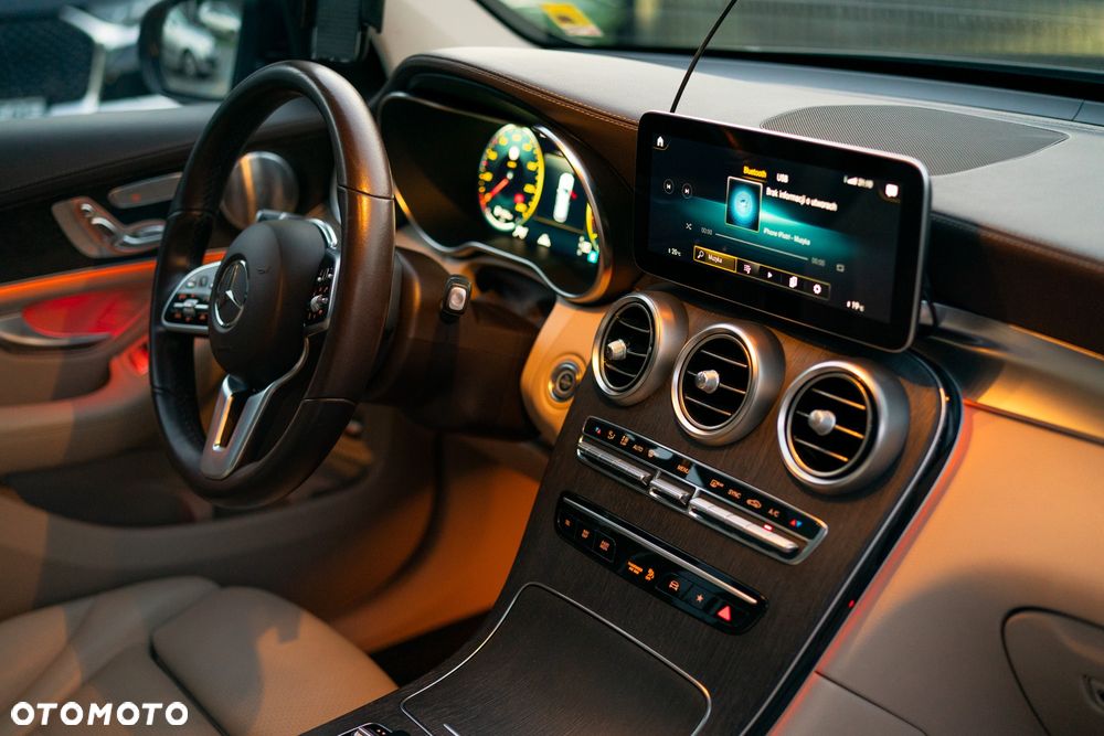 Mercedes-Benz GLC 200 d 4-Matic Business Edition - 9