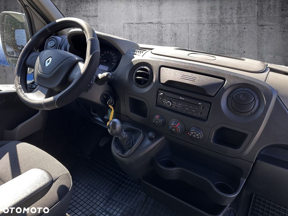 Renault Master - 15
