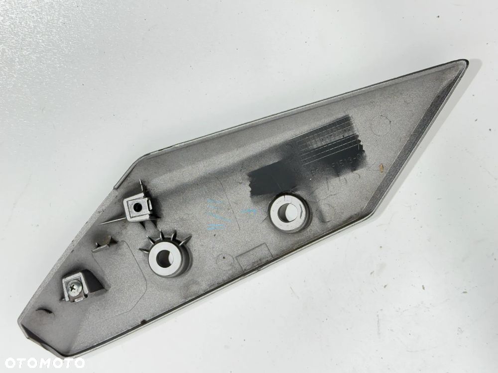 Boczek mocowanie błotnika  Yamaha X-Max 125 17-21R - 5