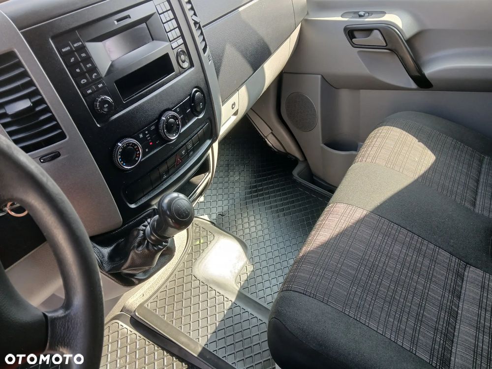 Mercedes-Benz SPRINTER 316 KLIMA 7 OSÓB - 8