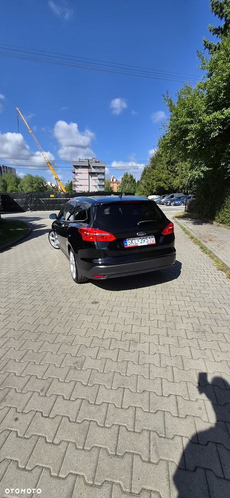 Ford Focus 2016 photo 2