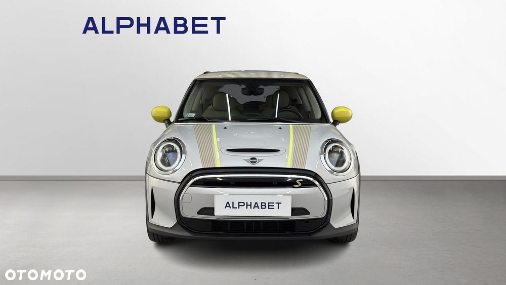 MINI Cooper SE Classic Trim - 10