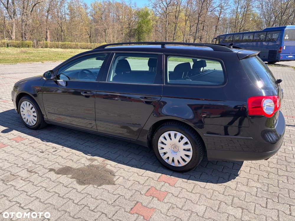 Volkswagen Passat 2.0 TDI Comfortline DSG - 9