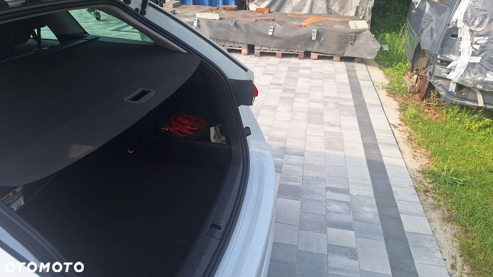 Skoda Octavia 2.0 TDI Ambition DSG - 13