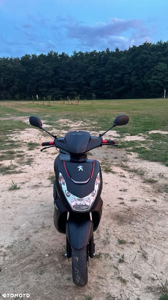 Peugeot Kisbee - 2