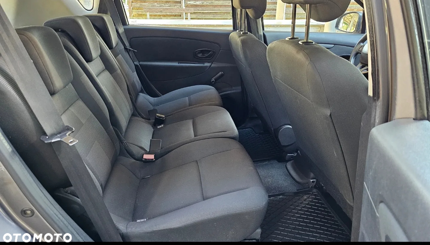 Renault Scenic - 10