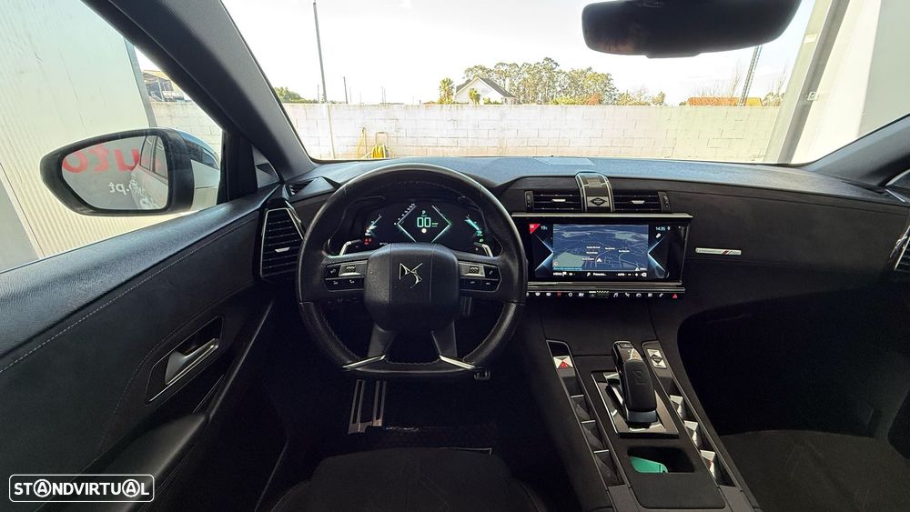 DS DS7 Crossback E-Tense Performance Line EAT8 - 24