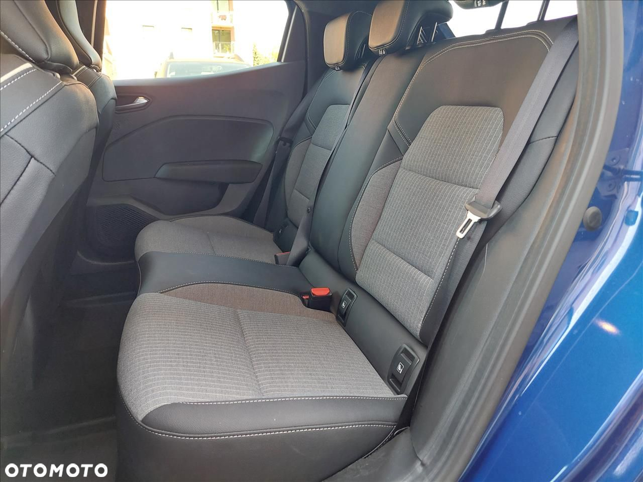Renault Clio - 6