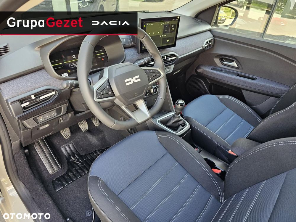 Dacia Sandero - 5