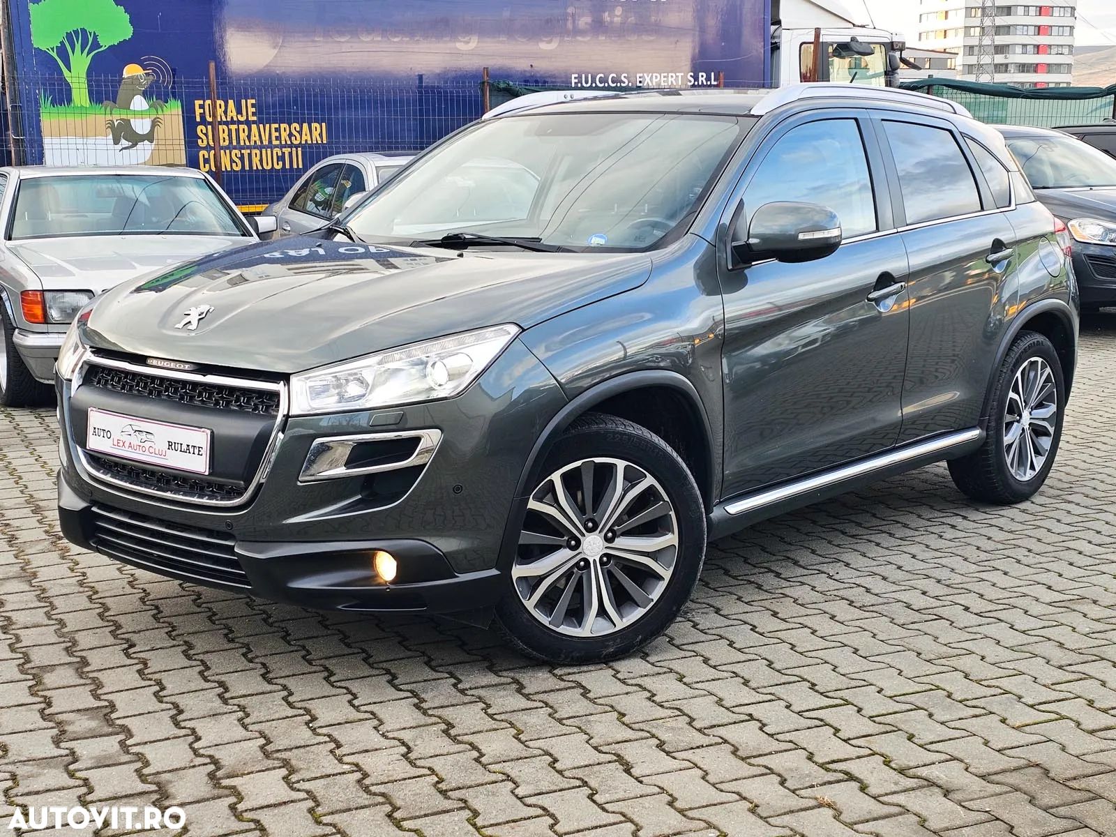 Peugeot 4008 - 1