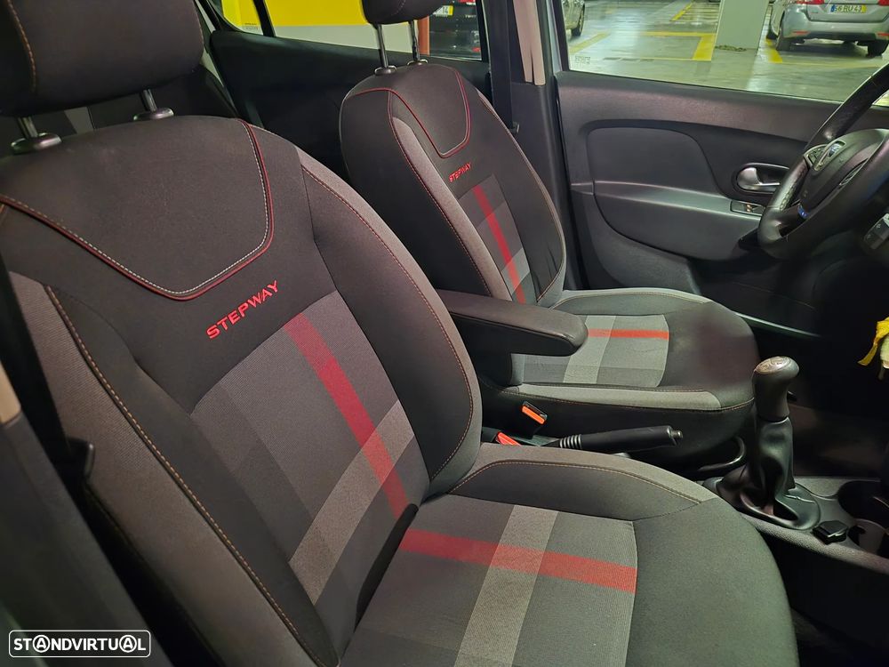 Dacia Sandero 0.9 TCe Stepway - 35