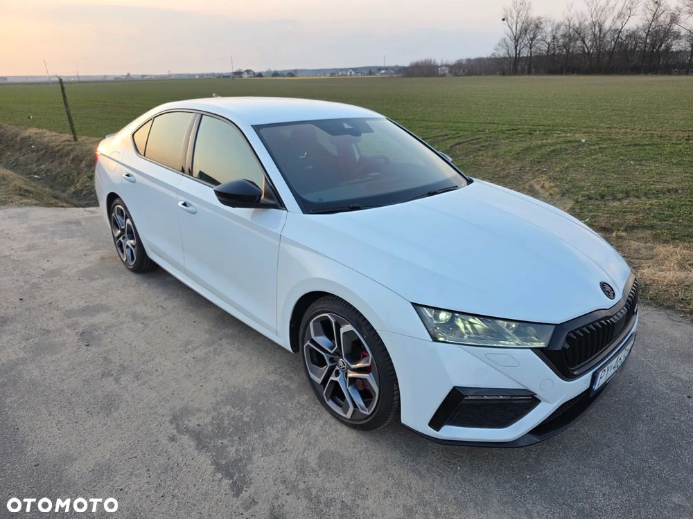 Skoda Octavia 2.0 TDI 4x4 RS DSG - 1