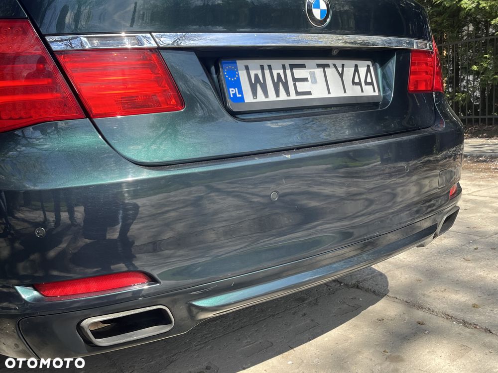 BMW Seria 7 740i - 5