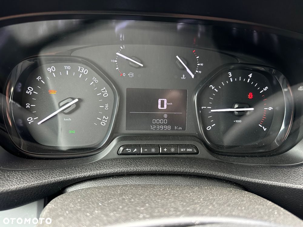 Toyota ProAce - 8