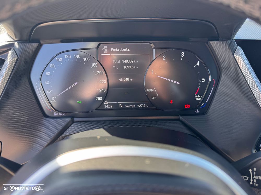 BMW 116 d Pack Desportivo M - 12