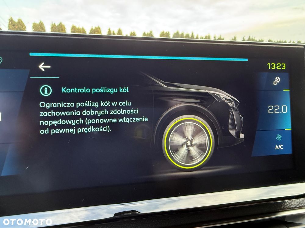 Peugeot 3008 225 e-EAT8 Allure Pack - 25