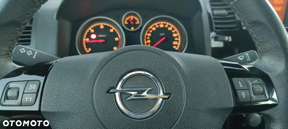 Opel Zafira 1.7 CDTI ecoFLEX Family - 10
