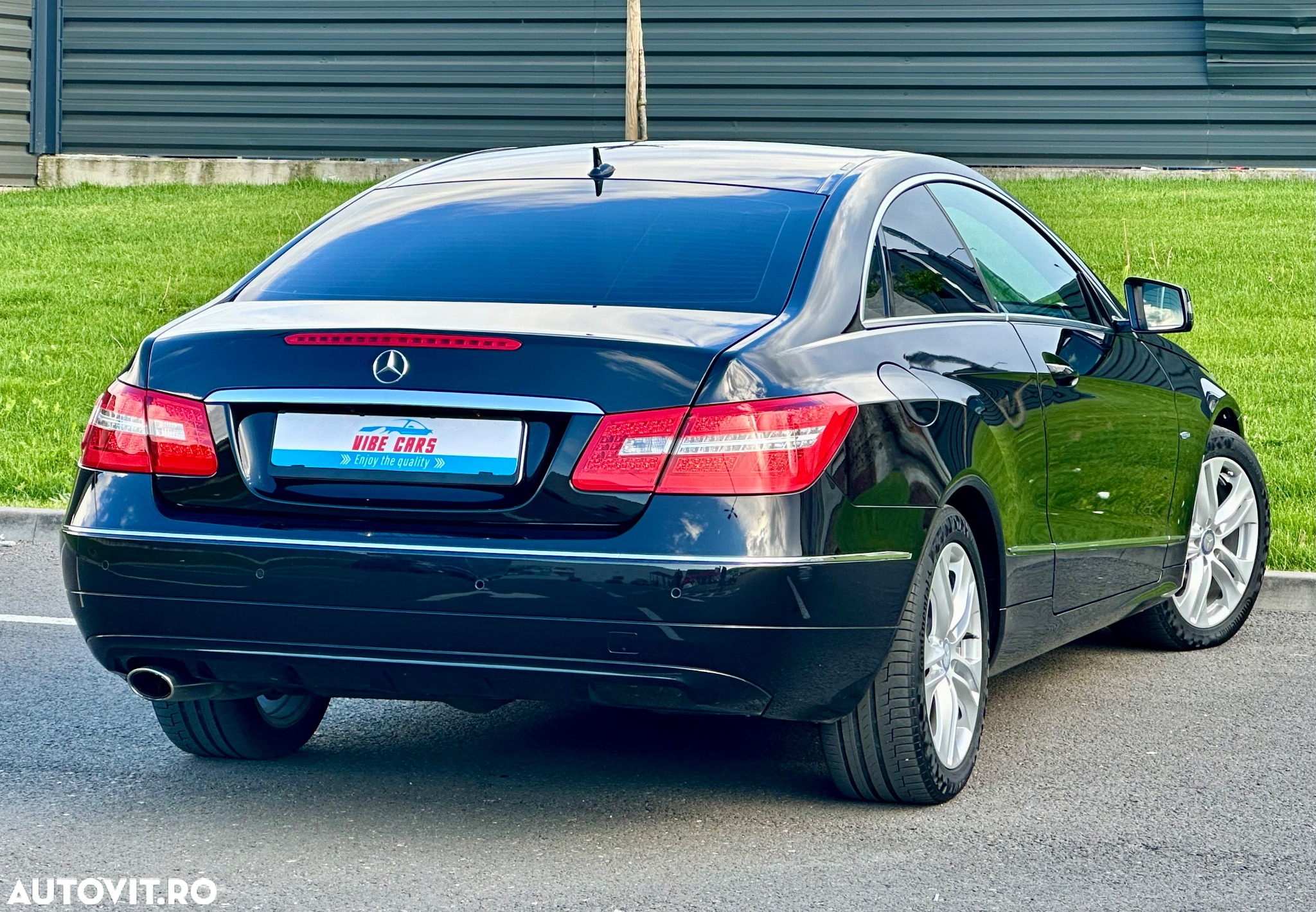 Mercedes-Benz E 220 CDI Coupe - 5