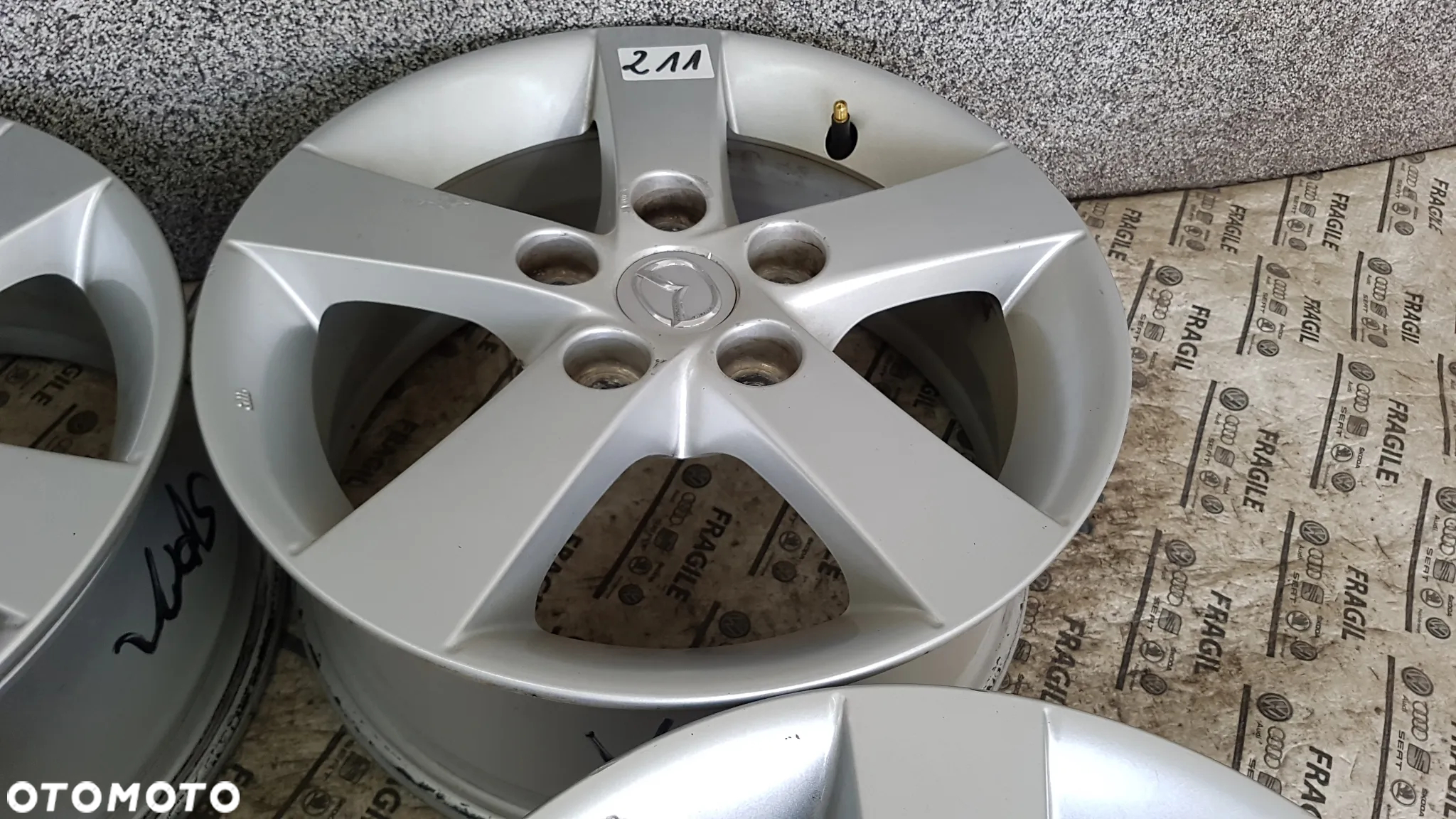 FELGI ALUMINIOWE 5X114,3 6JX15 ET52,5 MAZDA 3 5 6 KIA CEED RIO - 6