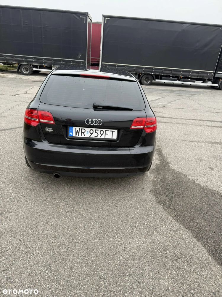 Audi A3 Sportback 1.6 Ambition - 5