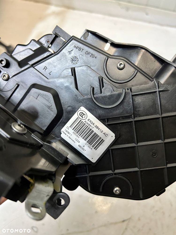 RANGE ROVER SPORT L320 3.0 KEYLESS ZAMEK DRZWI PRAWY TYŁ - 4