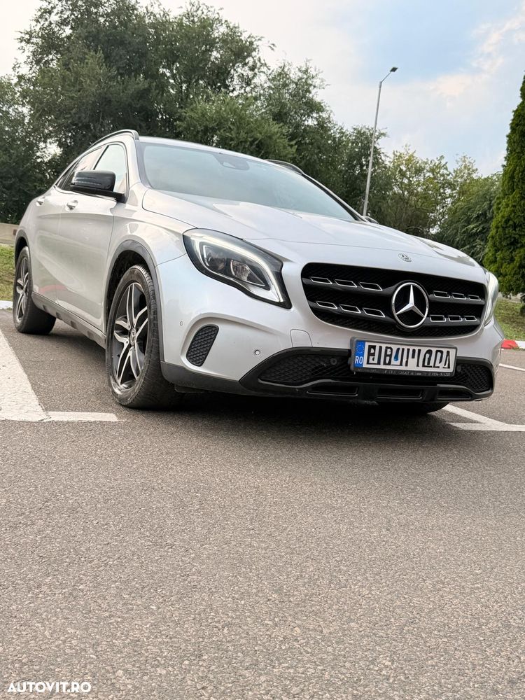 Mercedes-Benz GLA 200 d 4MATIC Aut. - 2